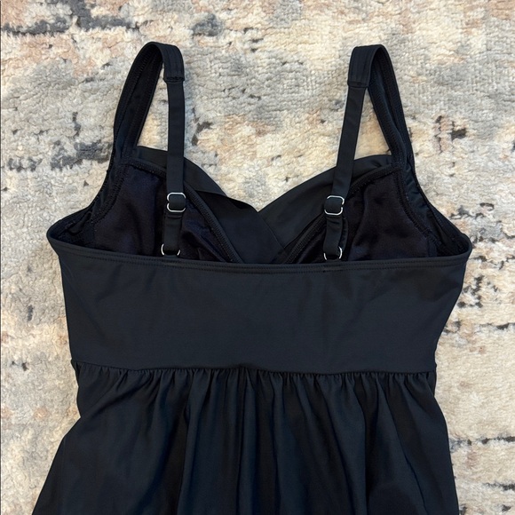 Miraclesuit Classic Black Swim Dress size 6 - Picture 4 of 6